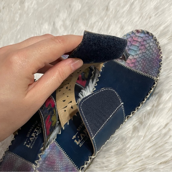 41 L'Artistle Vardi Toe Loop Slide Sandals - Picture 6 of 10